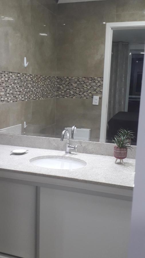 Maravilhoso Apto Vista Mar Jacuzzi Wi Fi Pé Areia Santos  Exterior foto